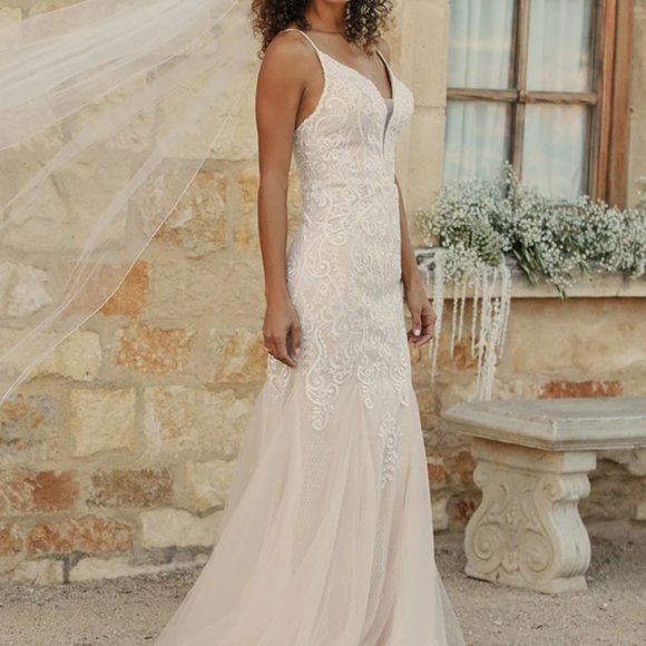 Lulus | Keeping My Promise White Embroidered Lace Trumpet Maxi Dress Wedding - Picture 3 of 6